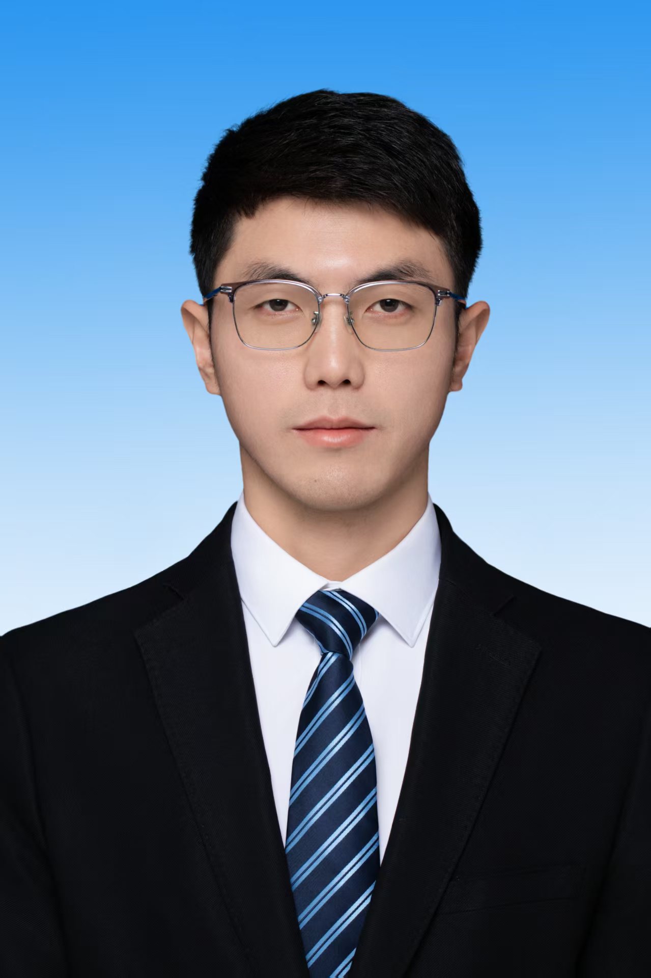 许佳佳《工程经济与管理》编委会成员